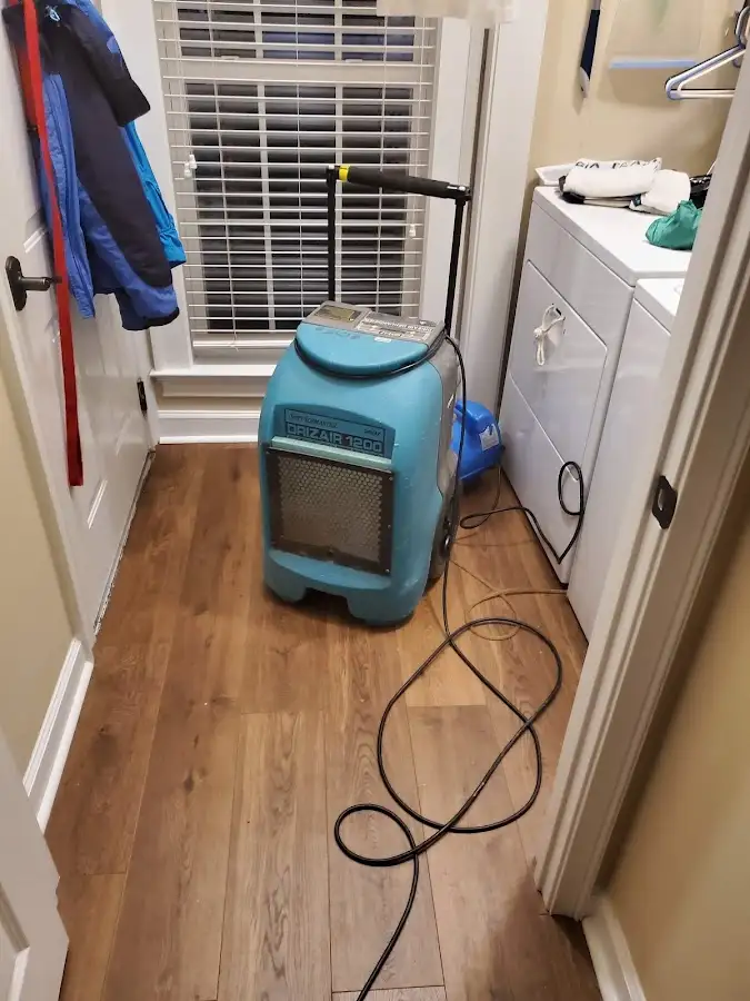 Commercial dehumidifier deployed for Flood Damage Cleanup in Lakeland Highlands